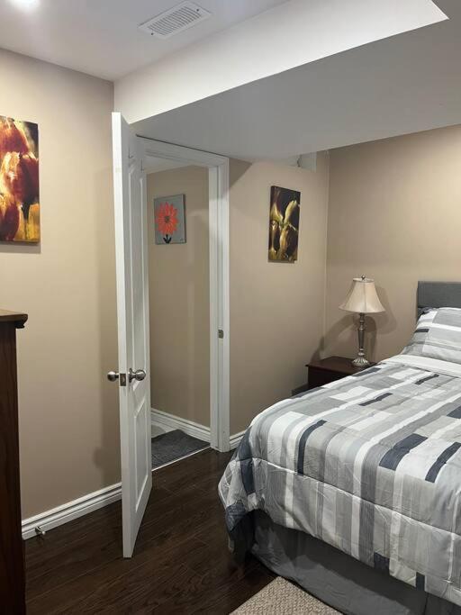 Bernie'S Basement Apartman Milton Kültér fotó